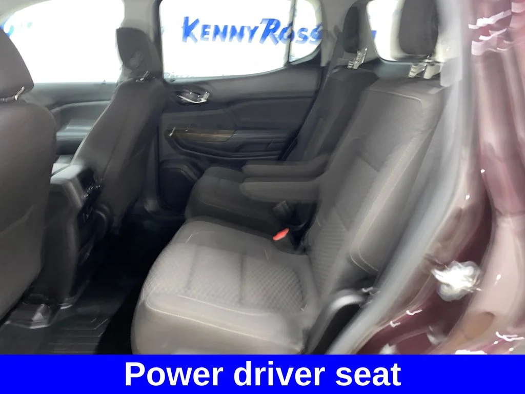 Used 2017 Red GMC SLE-2 image 10