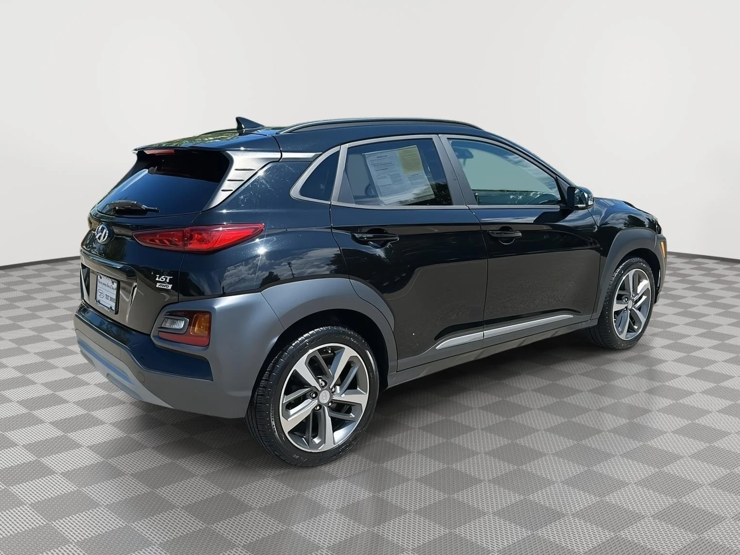Used 2020 Ultra Black Hyundai Limited image 5