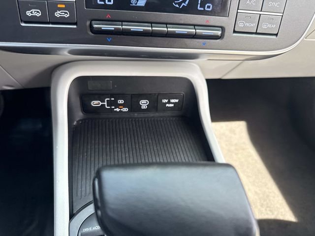 Certified Used 2024 Gray Pearl Hyundai SEL image 24