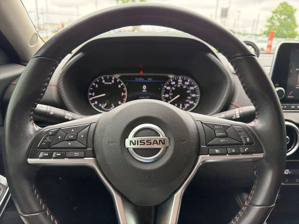 Used 2021 Gray Nissan SR image 17
