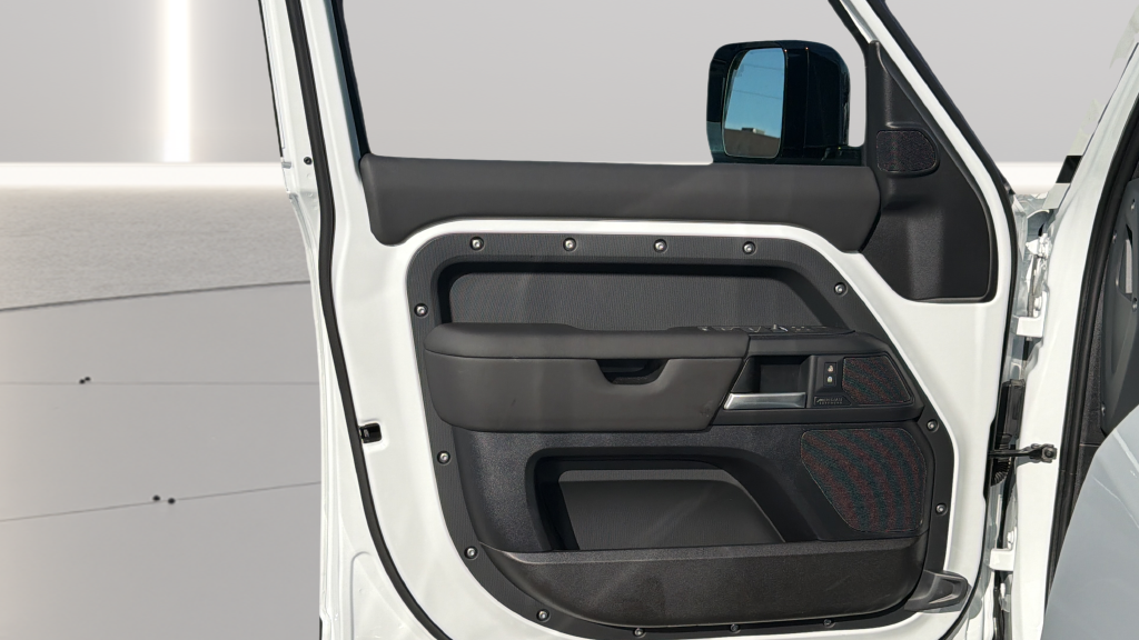 New 2026 Fuji White Land Rover X-Dynamic SE image 20