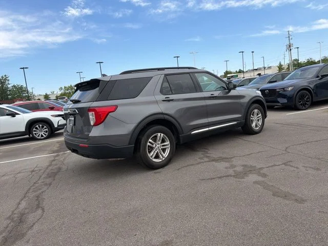 2021 Ford Explorer XLT - Photo 8