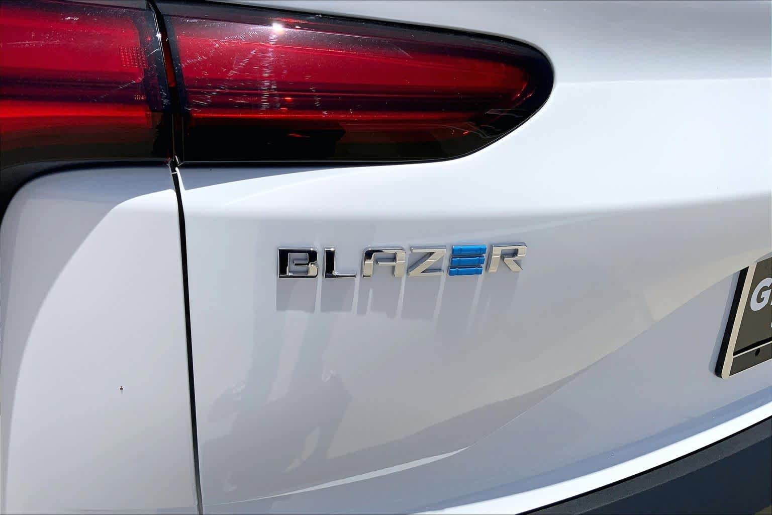 2026 Chevrolet Blazer EV LT - Photo 15