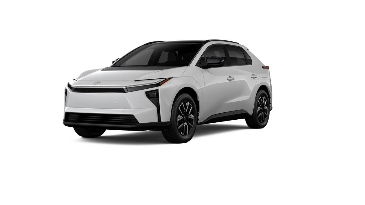 New 2026 Wind Chill Pearl <sup>1</sup> Toyota  XLE image 36