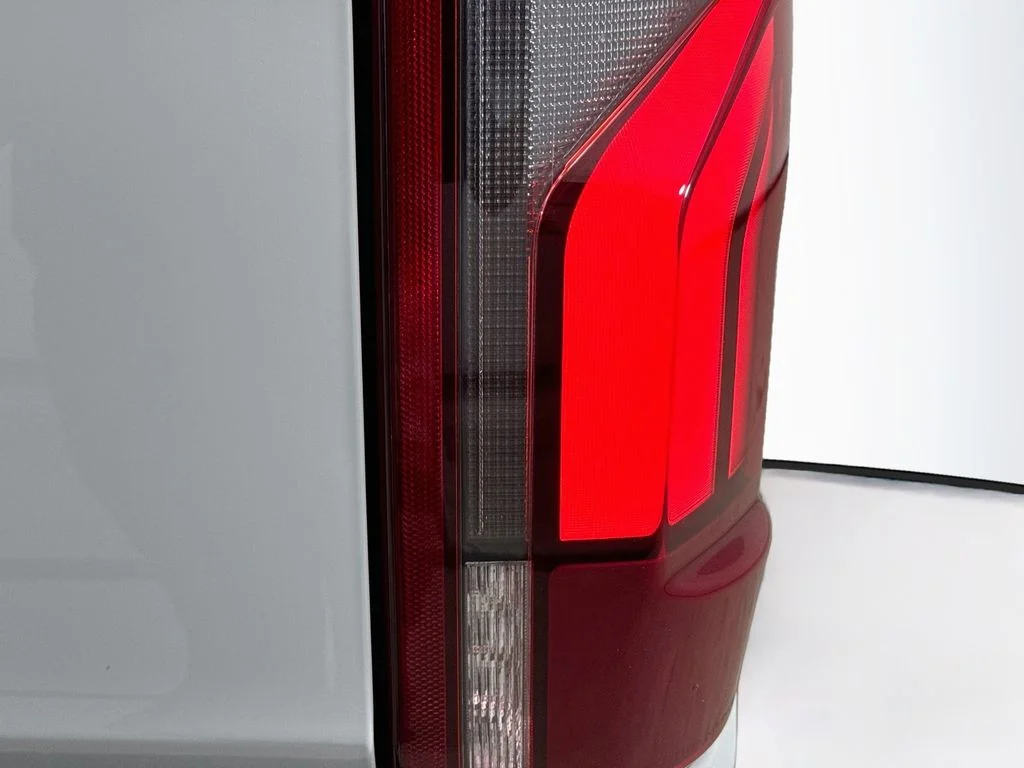 Used 2026 Avalanche Ford Lariat image 33