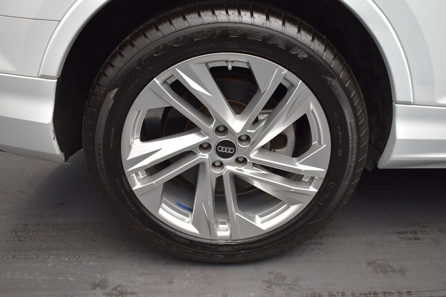 2023 Audi Q7 Premium Plus - Photo 16