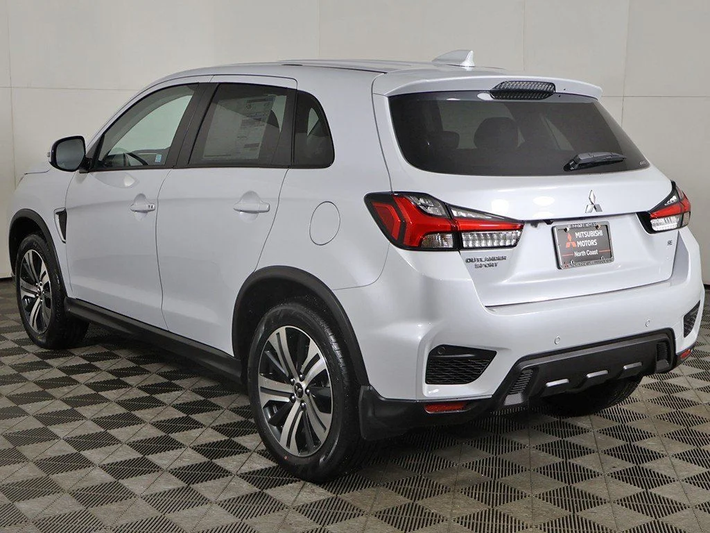 2026 Mitsubishi Outlander Sport SE - Photo 8