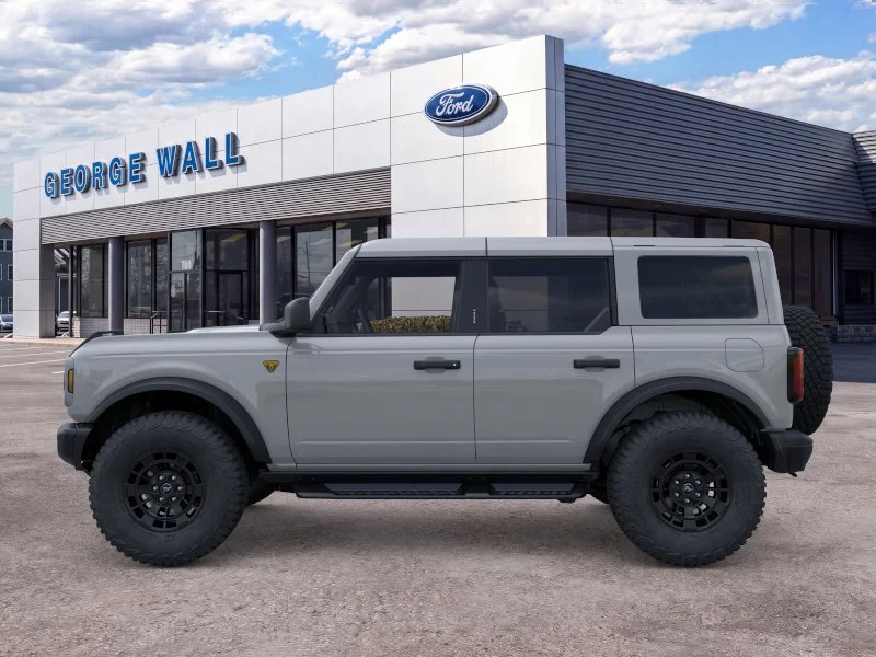 New 2026 Avalanche Gray Ford Badlands® image 28