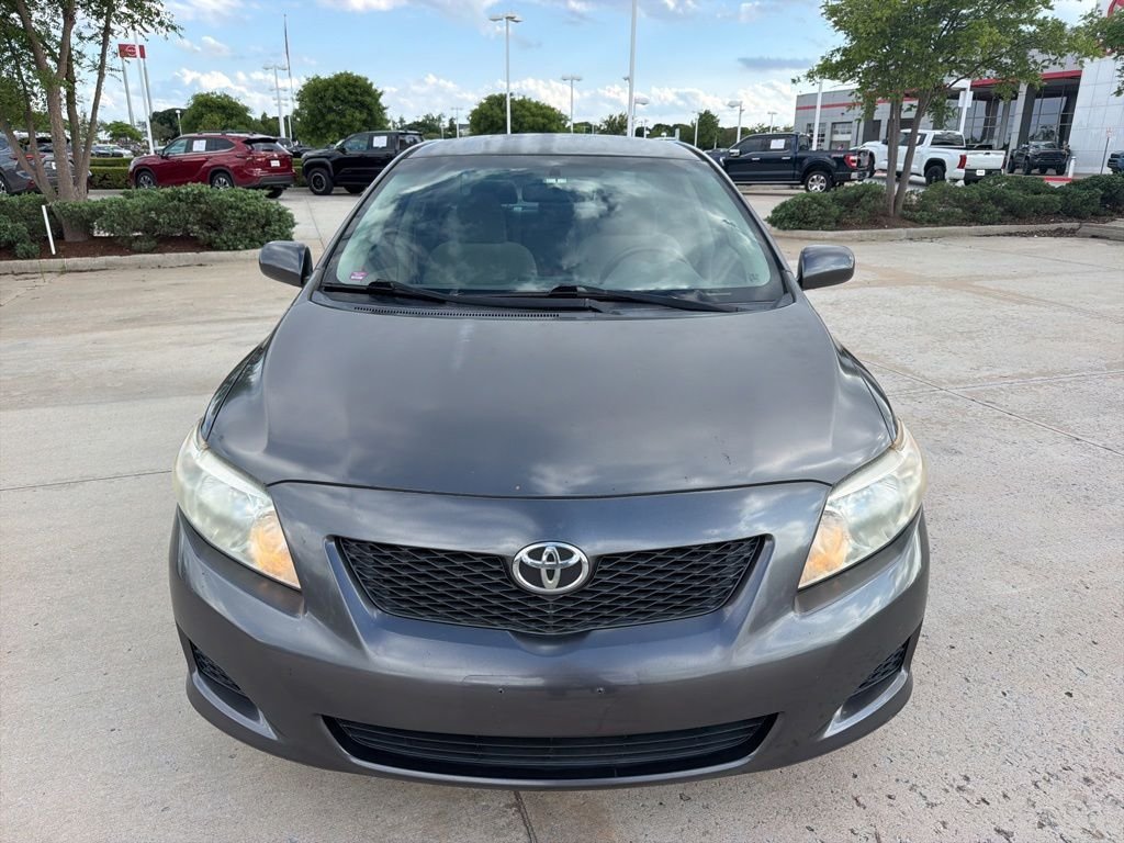2009 Toyota Corolla's photo