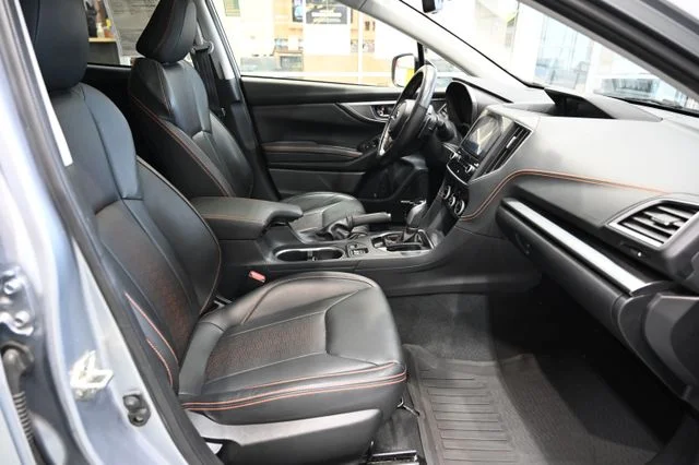 Used 2021 Silver Subaru Limited image 10