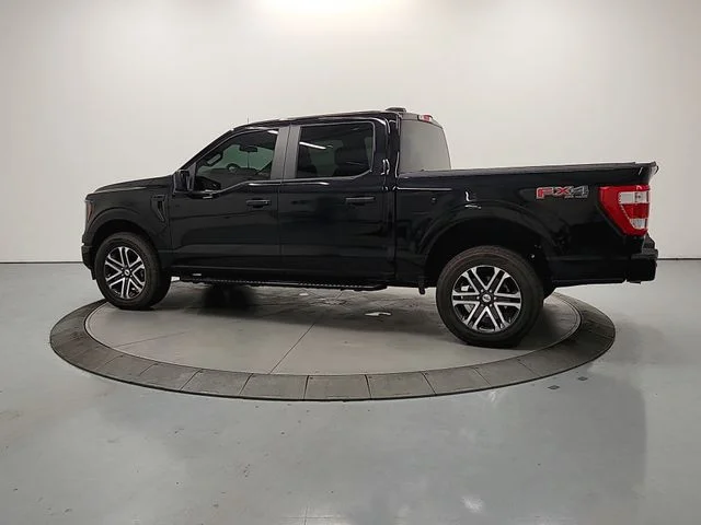 Used 2023 Black Ford XL image 6