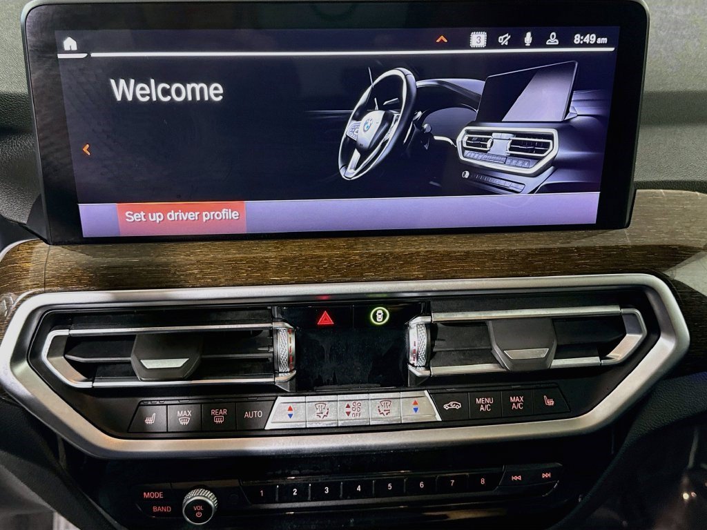 Used 2022 Dark Graphite Metallic BMW xDrive30i image 14