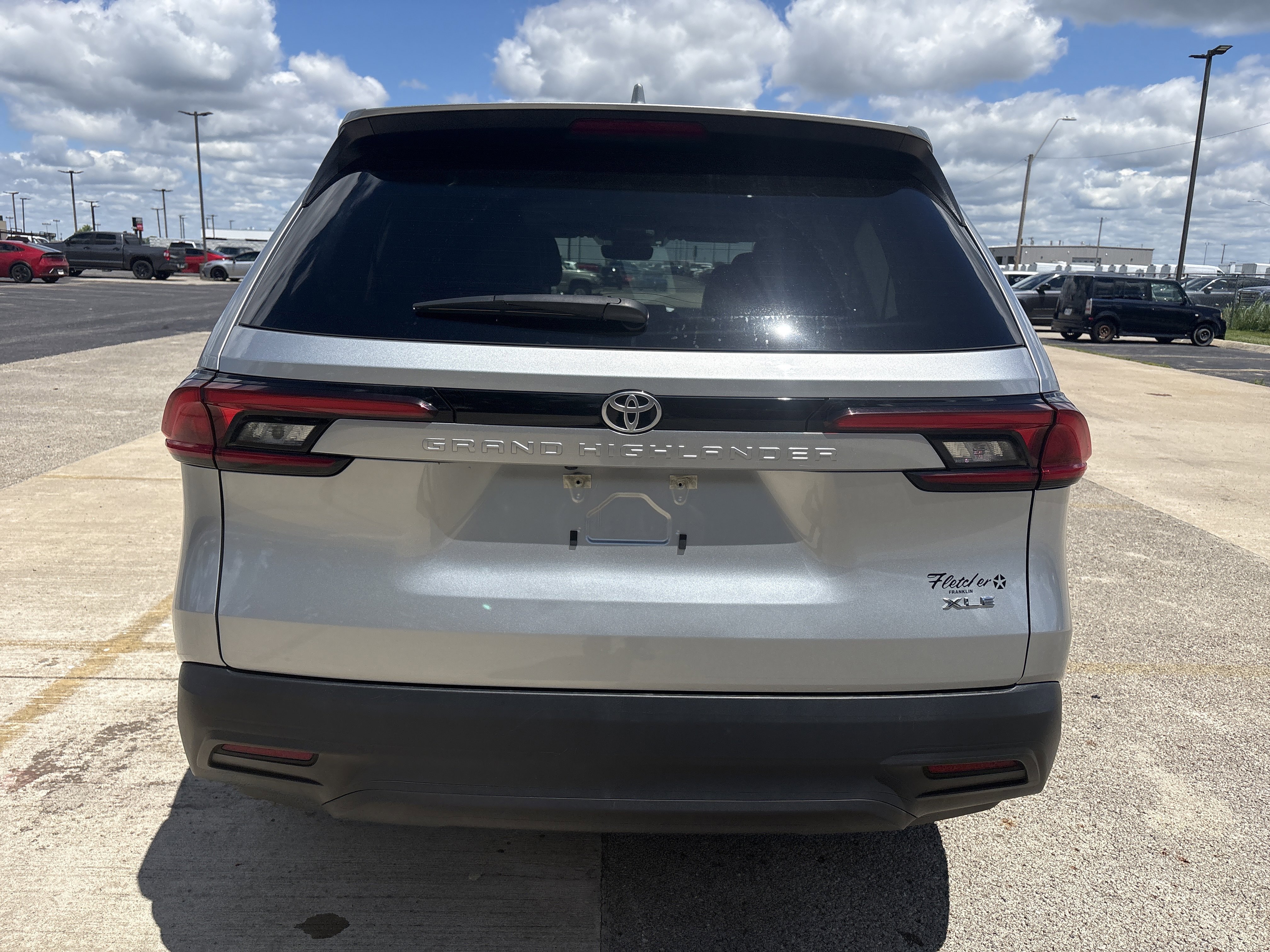 Used 2025 Celestial Silver Metallic Toyota XLE image 4
