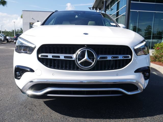 New 2026 Polar White Mercedes-Benz GLA 250 image 25