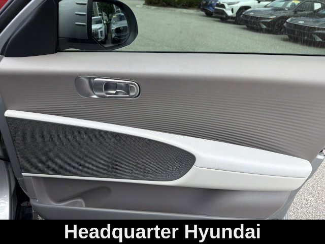 Used 2024 Silver Hyundai SEL image 13