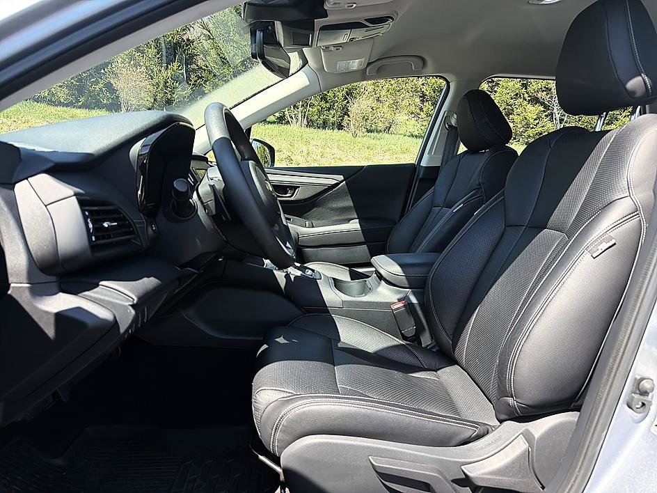 Used 2025 Ice Silver Metallic Subaru 2.5i image 11