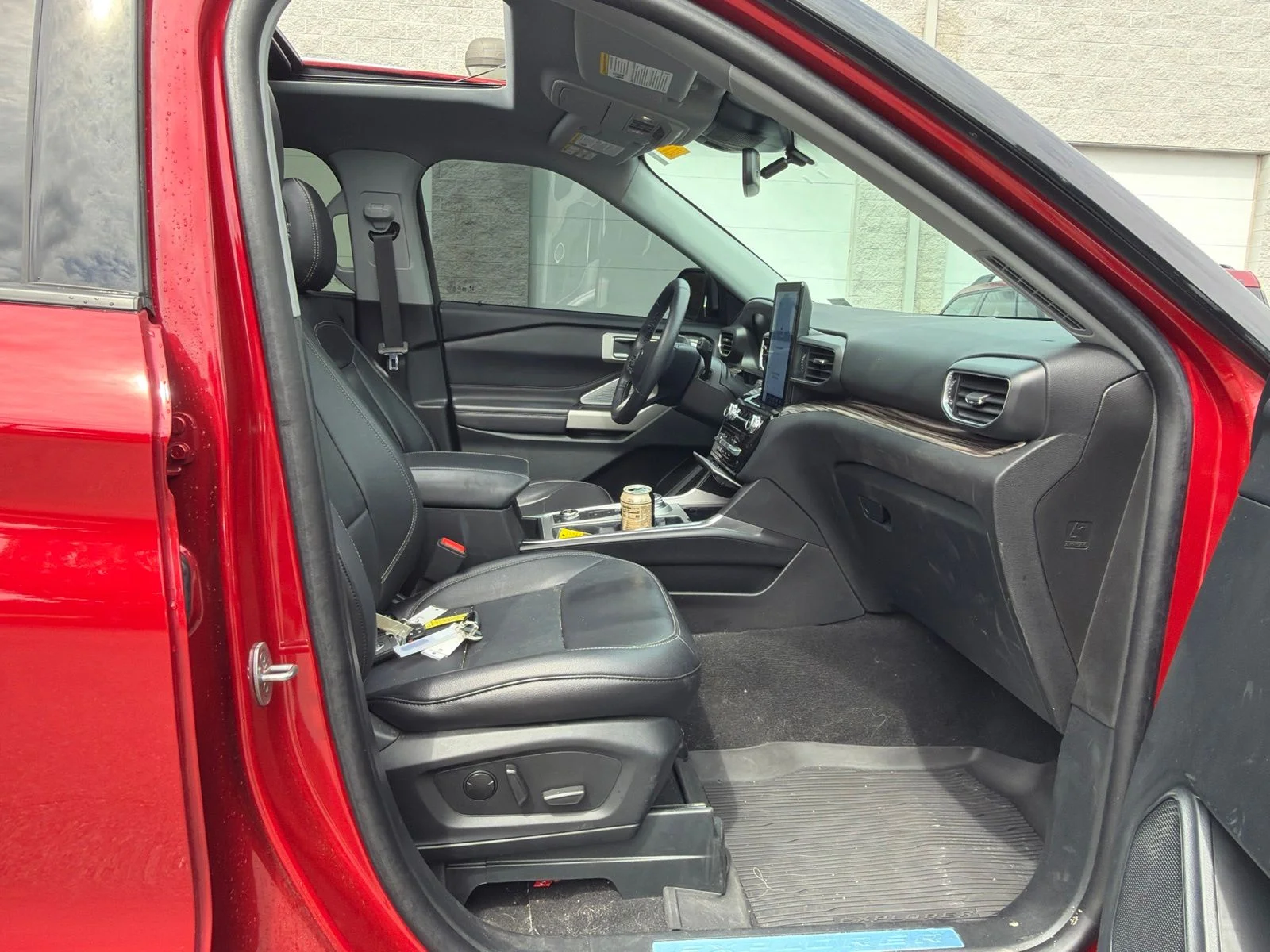 Used 2023 Red Ford Limited image 28