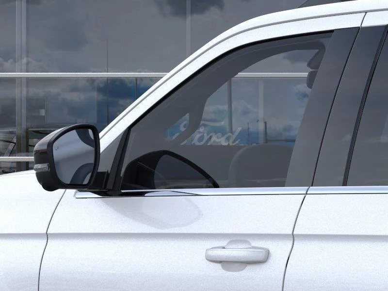 New 2026 Star White Metallic Tri-Coat Ford MAX Active image 20
