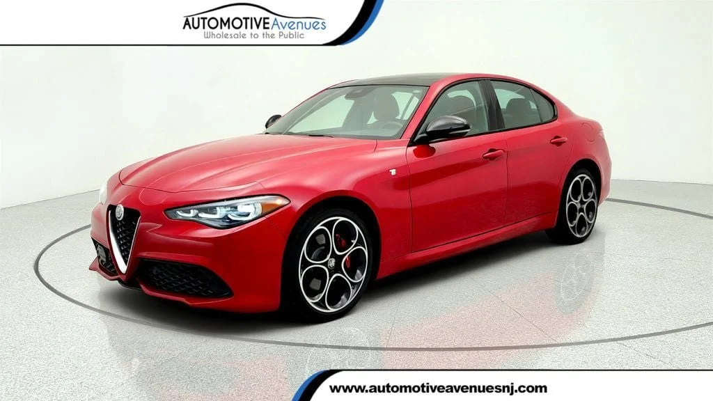 2024 Alfa Romeo Giulia Ti AWD's photo