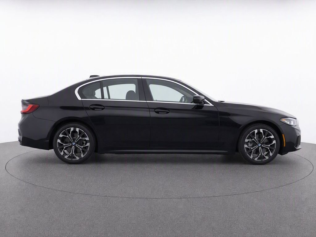 Certified Used 2026 Black Sapphire Metallic BMW 330i image 2