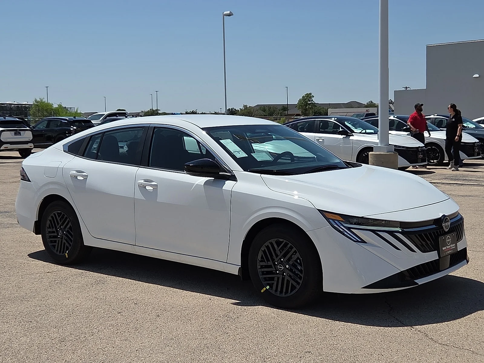 New 2026 QM1 Fresh Powd Nissan SV image 6