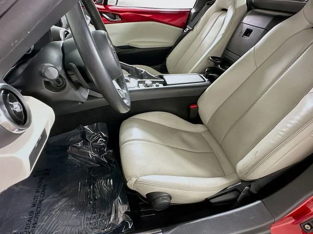 Pre-Owned 2021 Mazda Miata RF Grand Touring