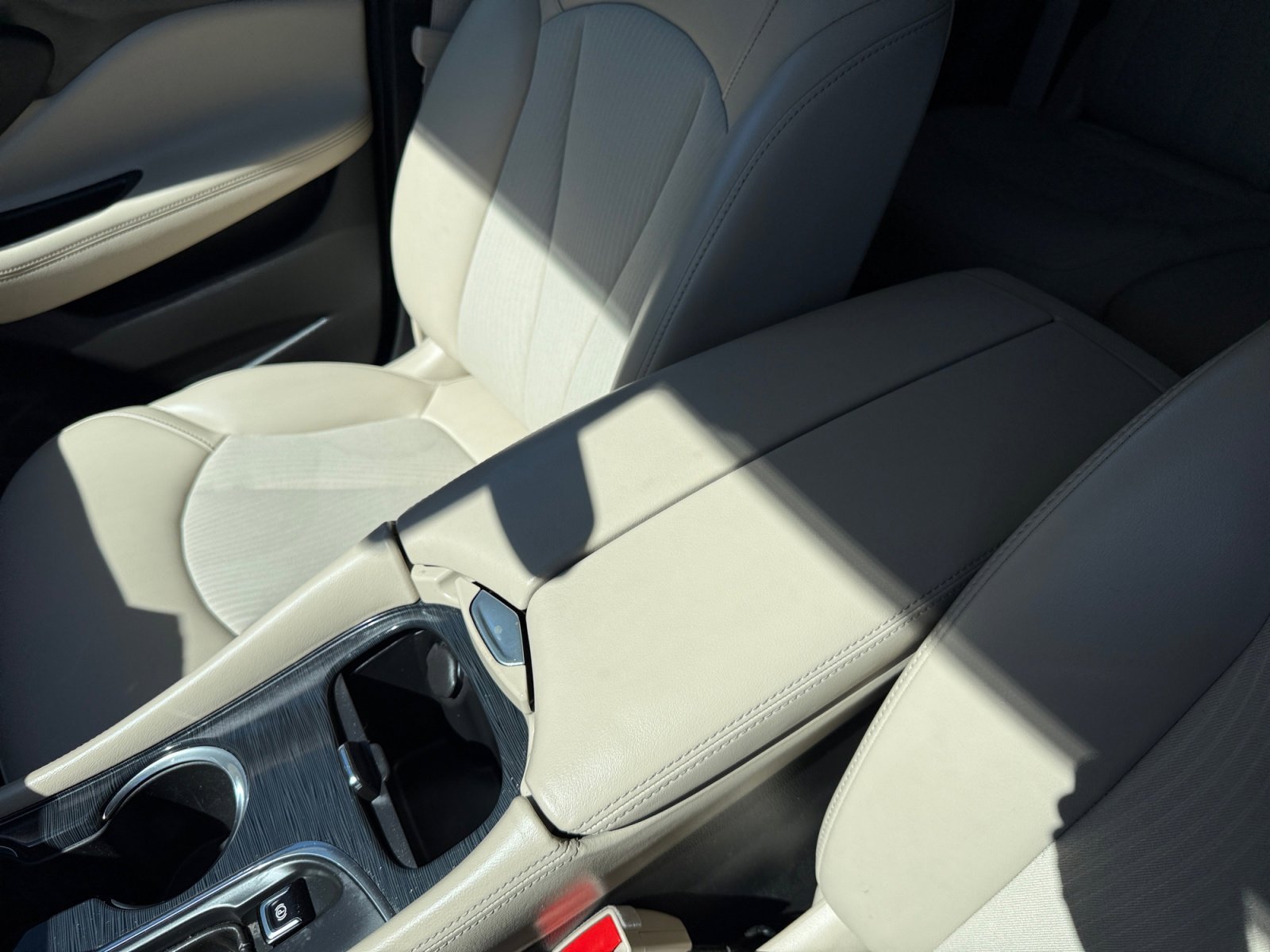 Used 2017 Alloy Metallic Buick Preferred image 14