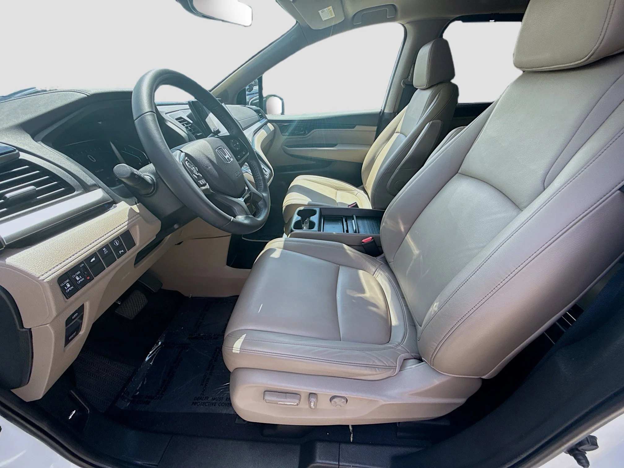 2023 Honda Odyssey Touring - Photo 19