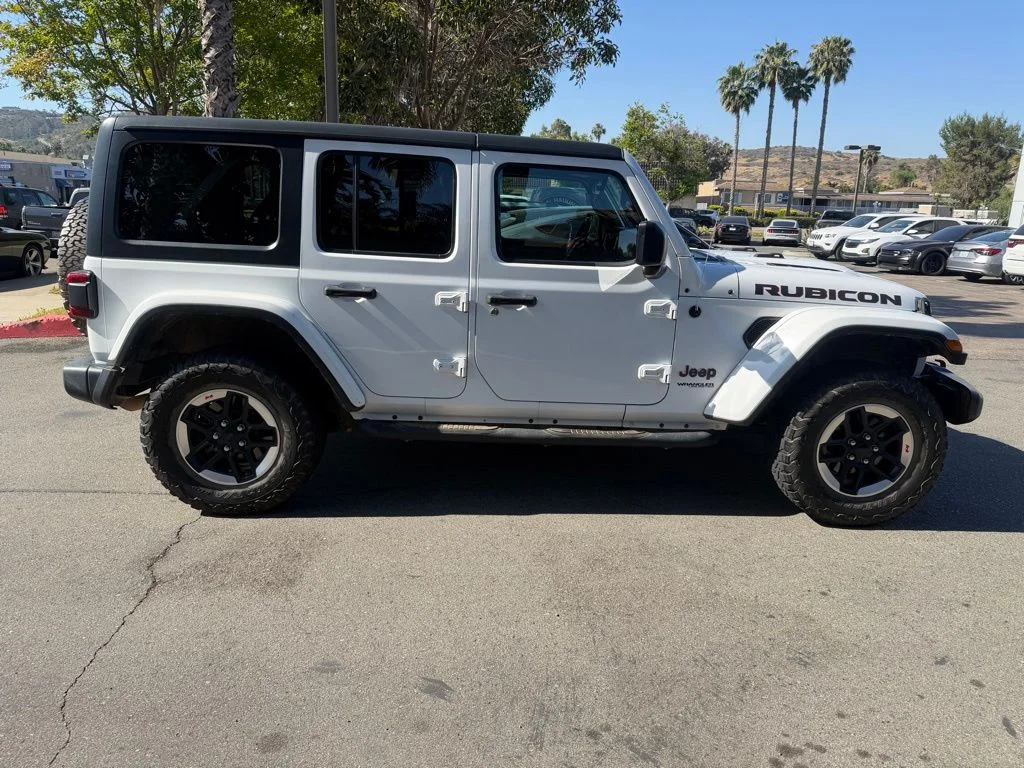 Used 2021 White Jeep Unlimited Rubicon image 14