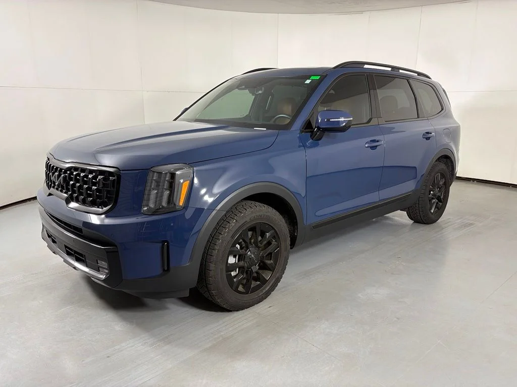 Used 2025 Black Kia SX-Prestige X-Pro image 4
