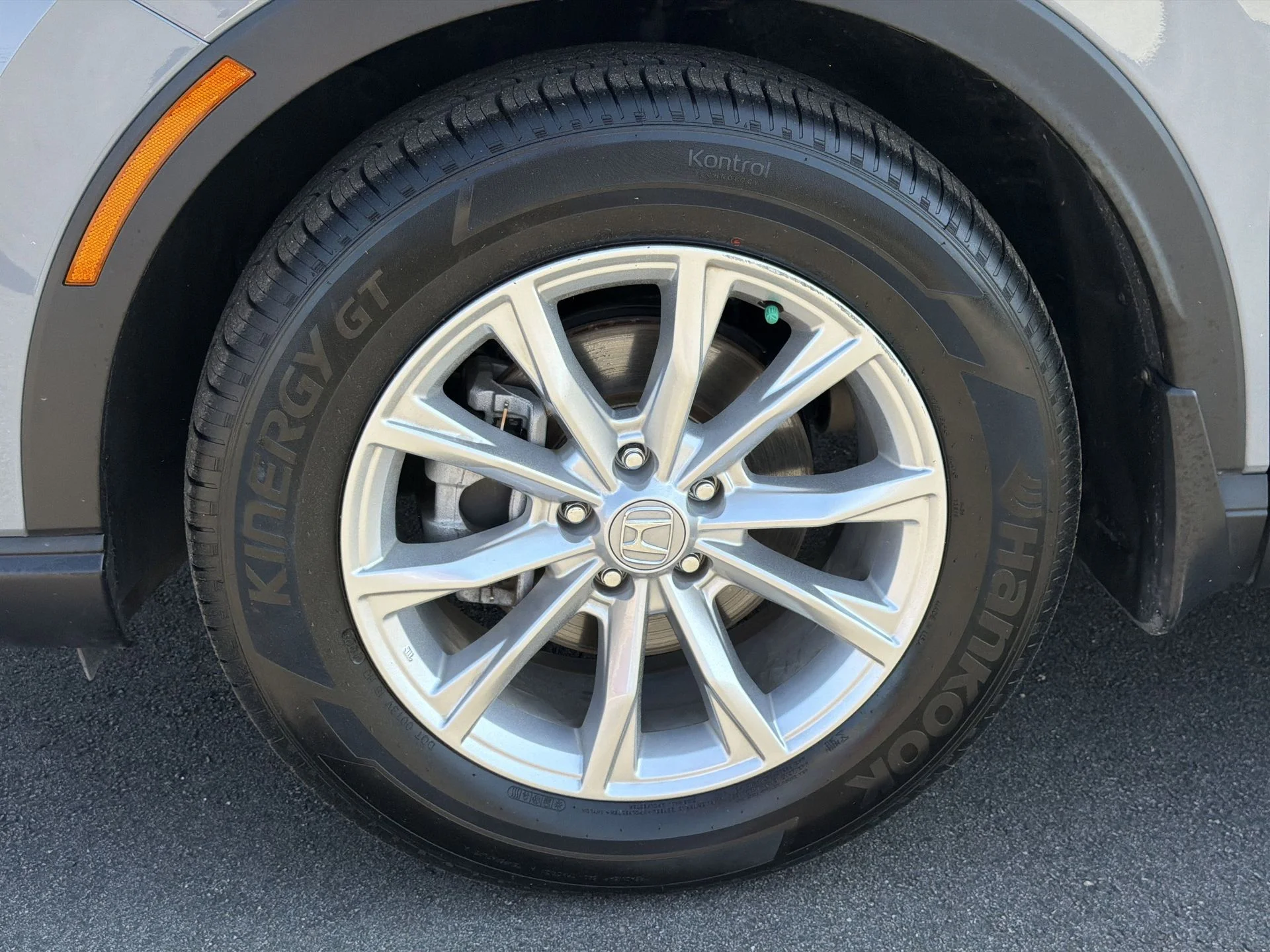 Certified Used 2025 Silver Honda EX image 34