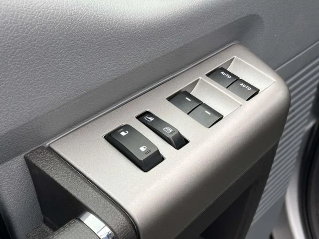 New 2026 Silver Ford Base image 13
