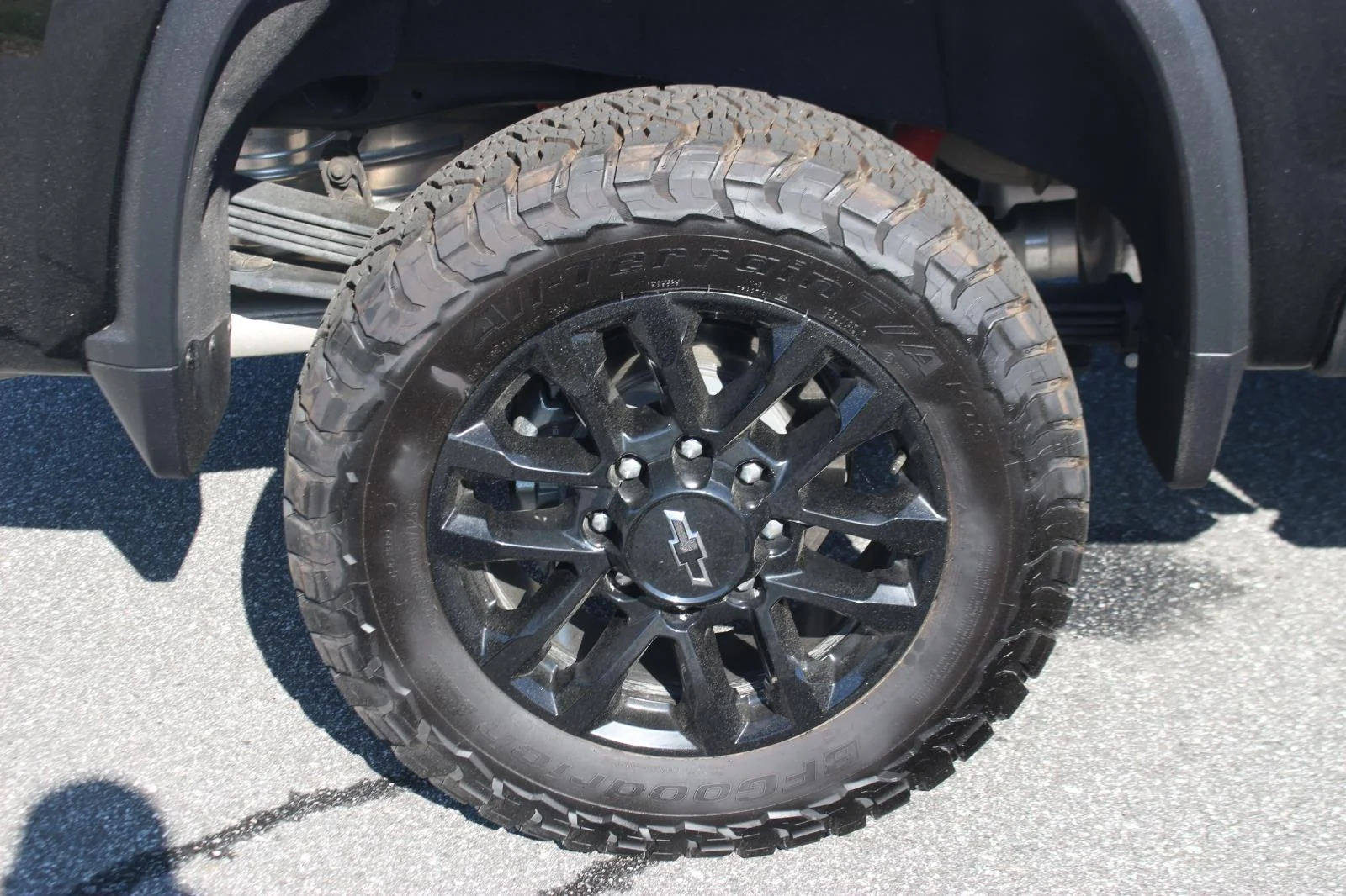 Used 2025 Black Chevrolet High Country image 42
