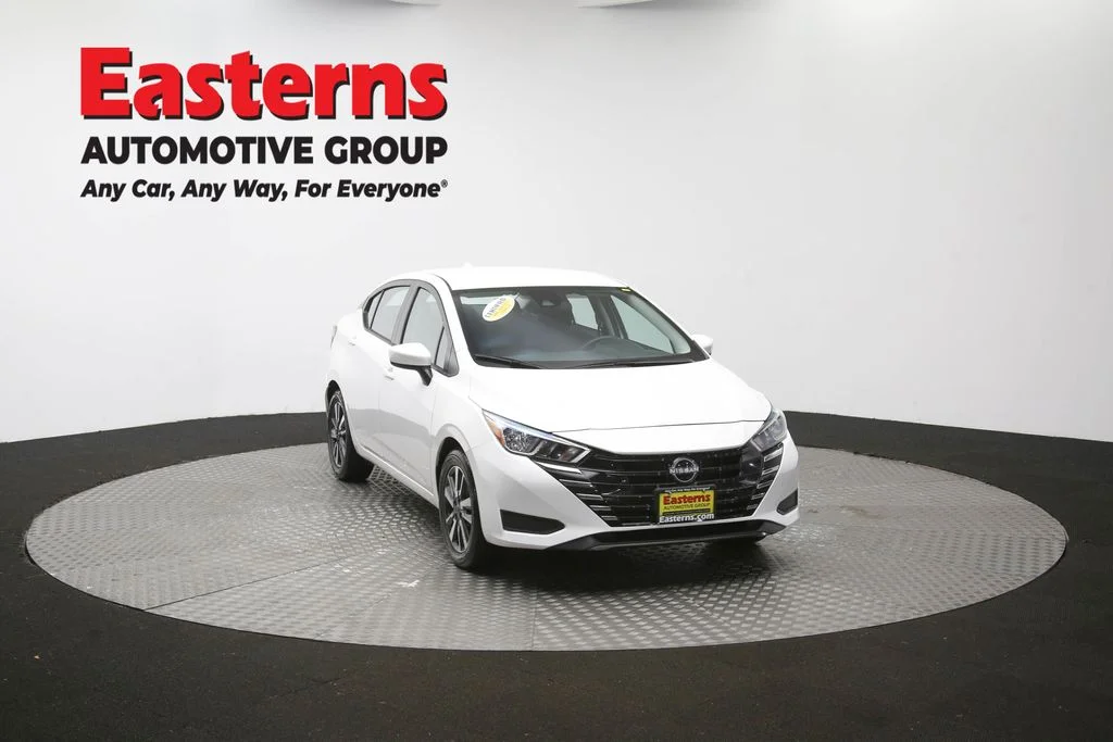 Used 2024 White Nissan 1.6 SV image 49