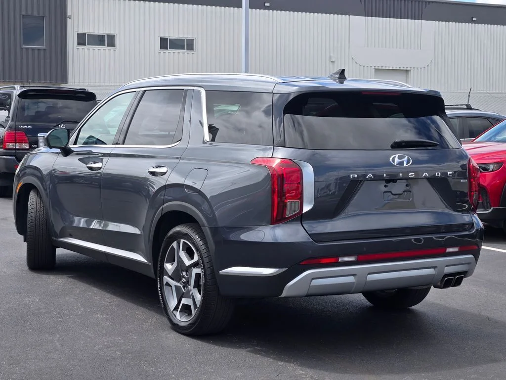 Used 2023 Gray Hyundai Limited image 18