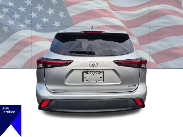 Used 2024 Silver Toyota LE image 5