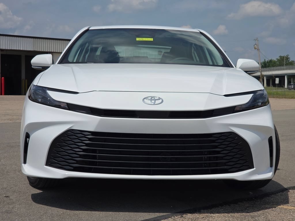 New 2026 Ice Cap Toyota LE image 3