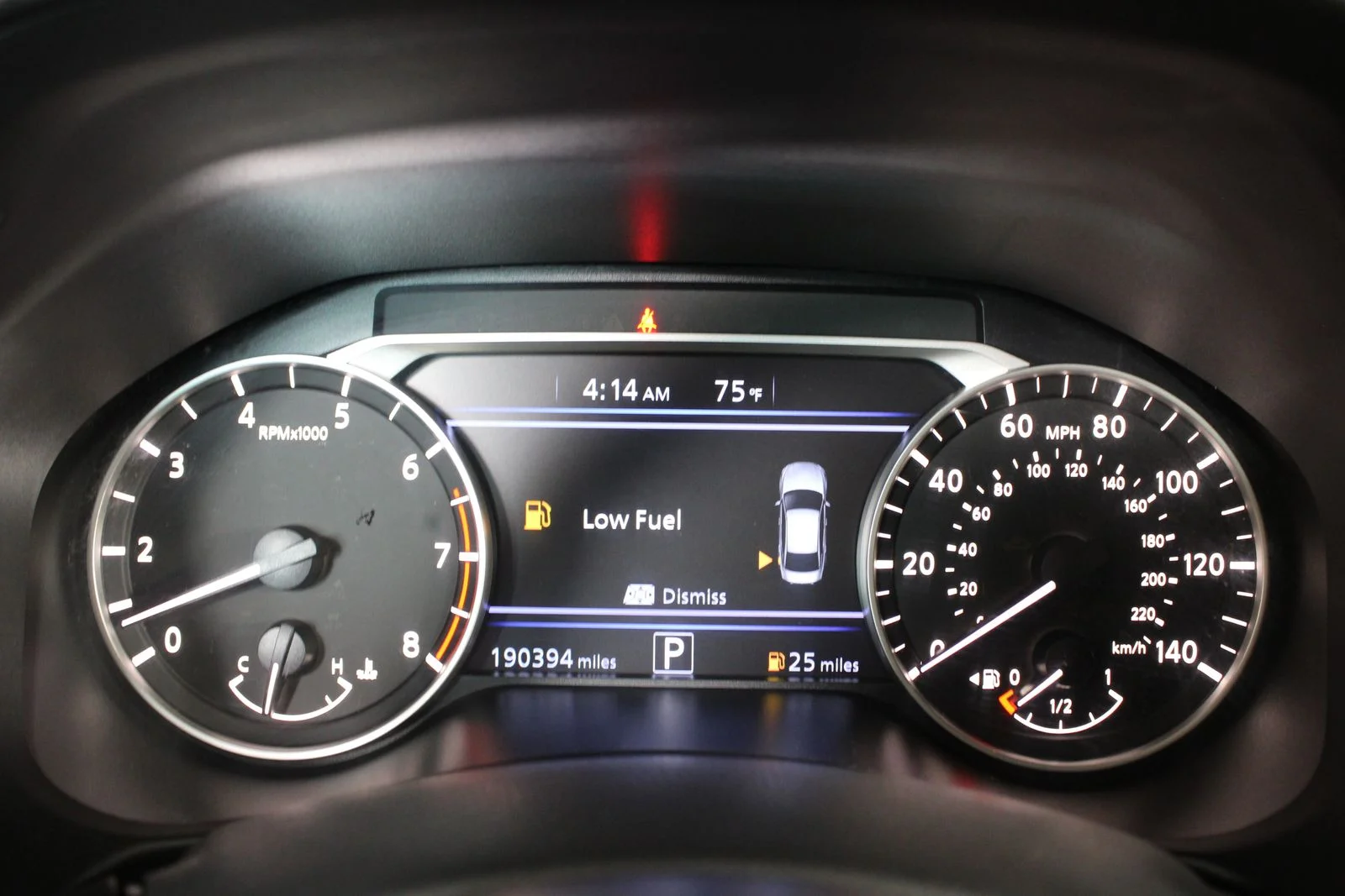 Used 2019 Black Nissan 2.5 SR image 28