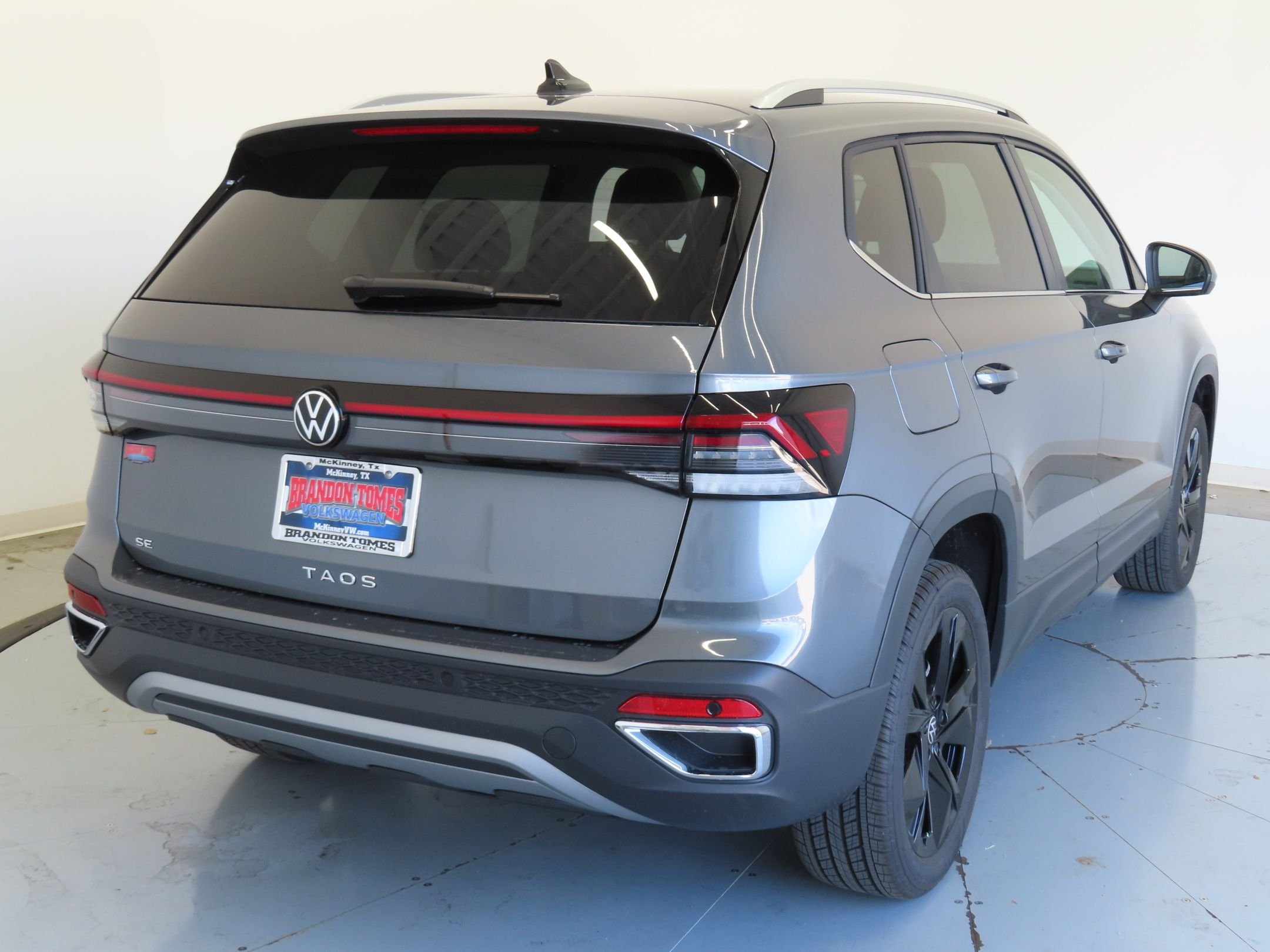 Used 2026  Volkswagen 1.5T SE image 3