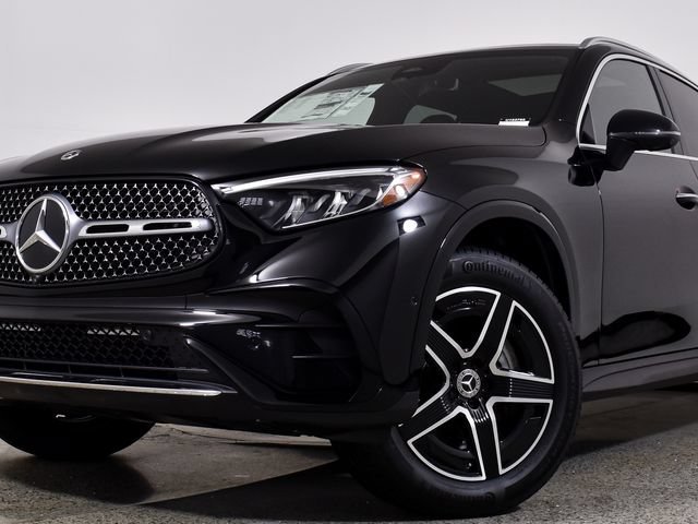 New 2027 Black Mercedes-Benz GLC 350e image 47