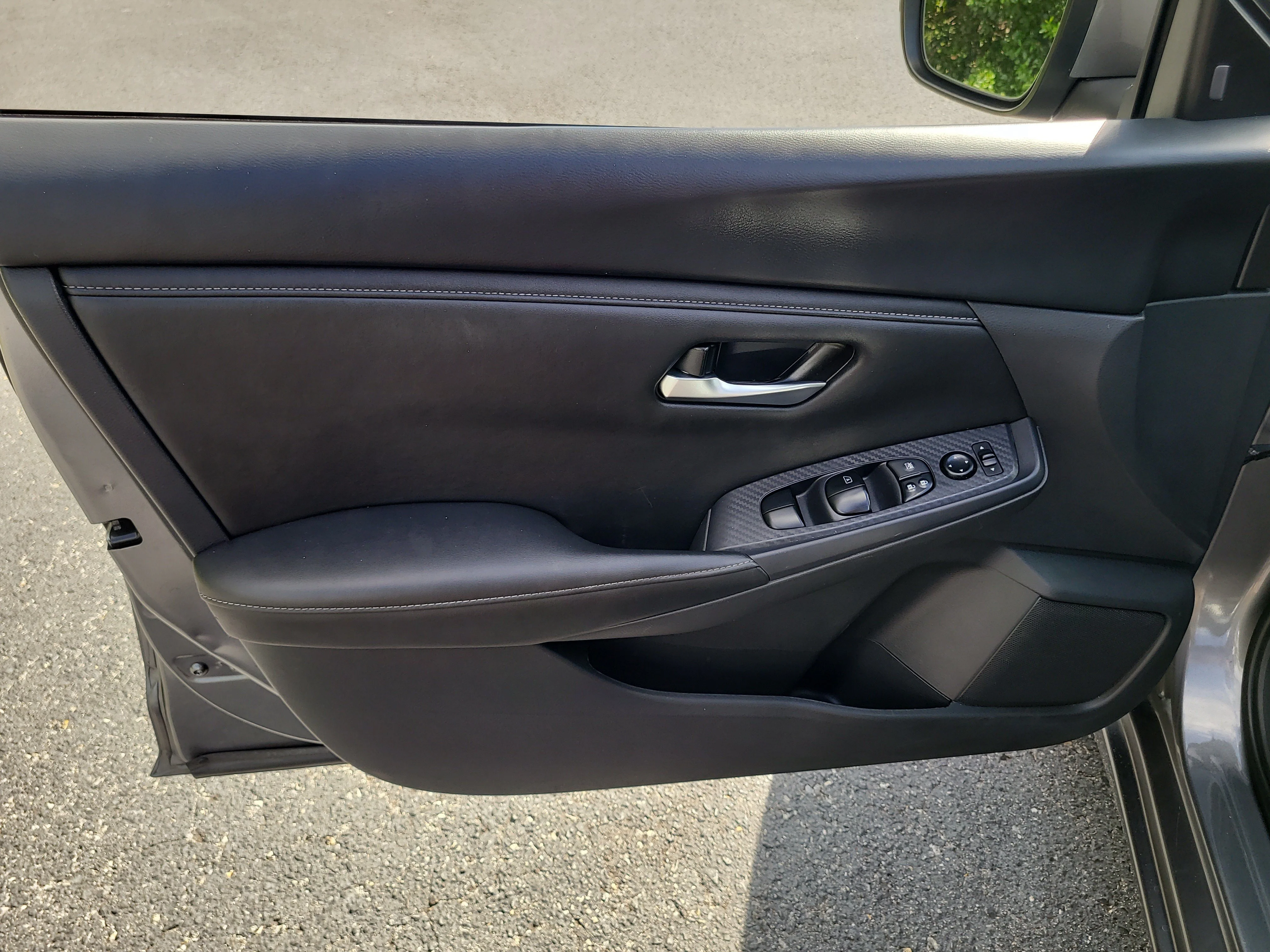 Used 2024 Gun Metallic Nissan SV image 14