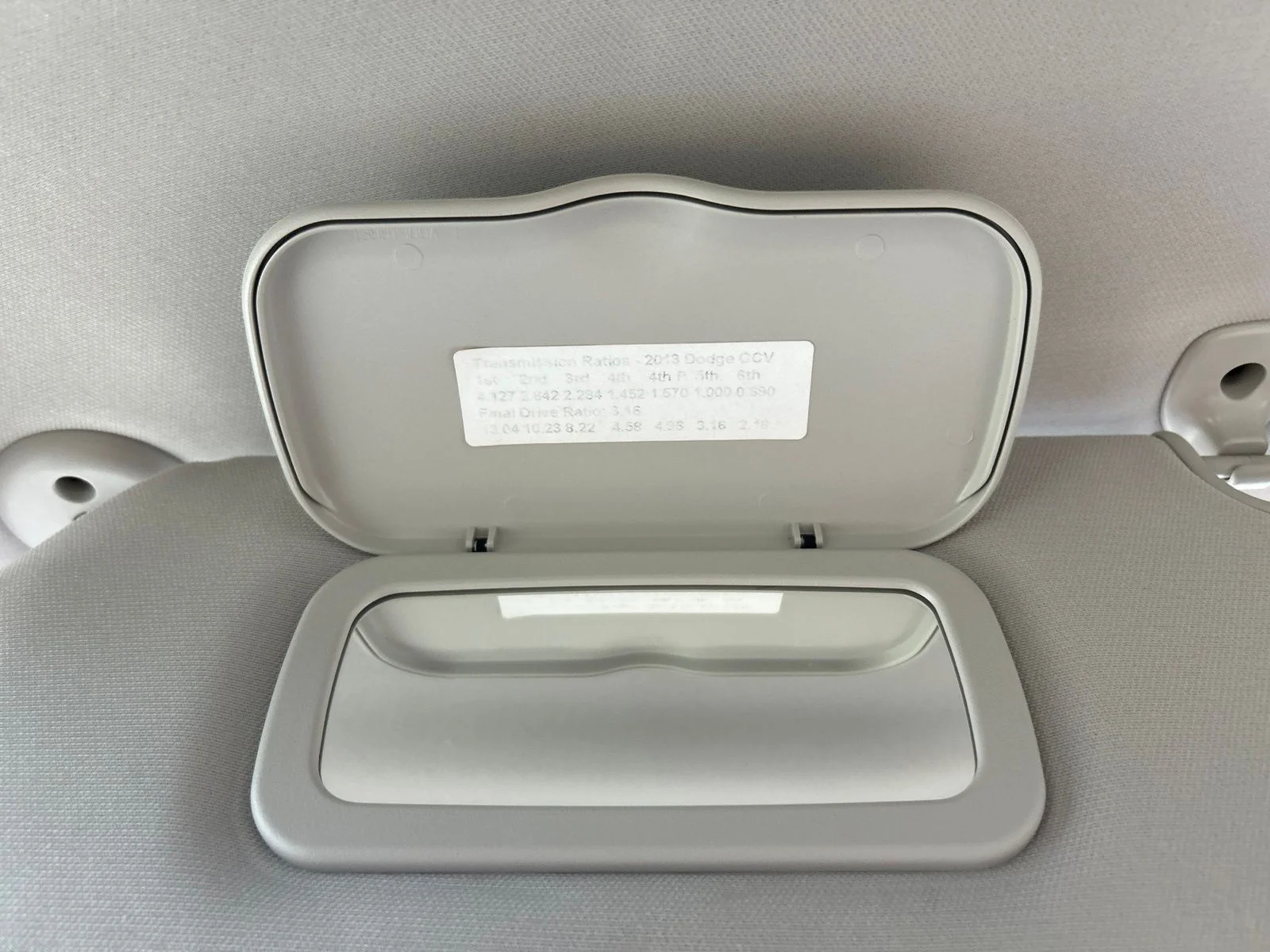 Used 2013 Stone White Dodge SXT image 35