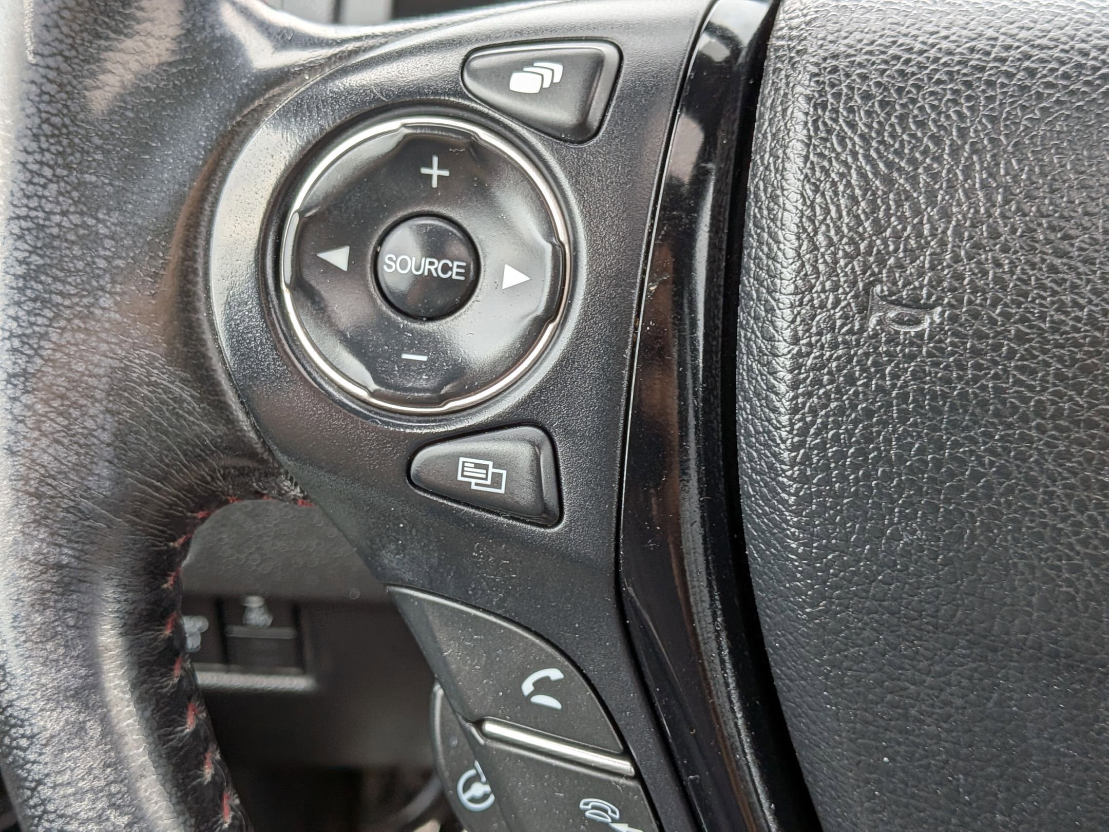 Certified Used 2019 Black Honda Black Edition image 15