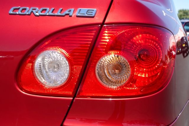 Used 2005 Red Toyota LE image 8