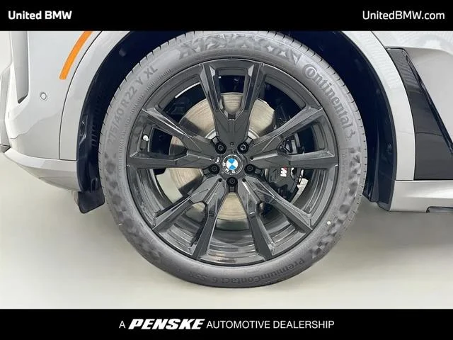 New 2027 Skyscraper Grey Metallic BMW X7 image 2