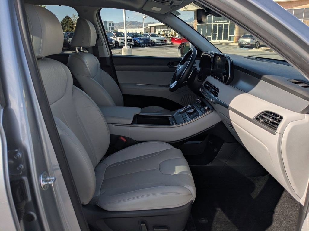 Used 2020  Hyundai SEL image 29
