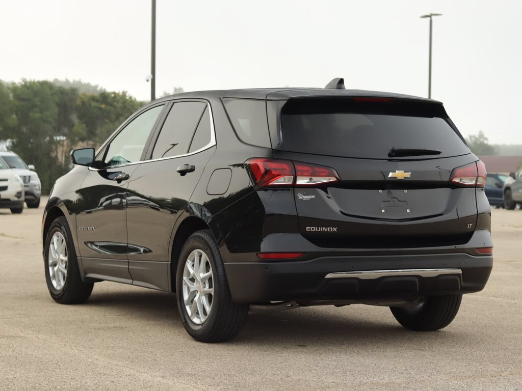 Used 2024 Mosaic Black Metallic Chevrolet LT image 5