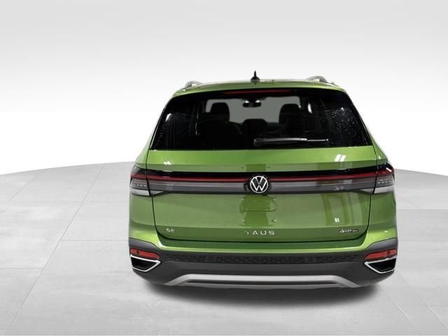 New 2026 Green Volkswagen 1.5T SE image 4