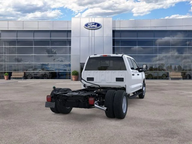 New 2026 Oxford White Ford XL image 8