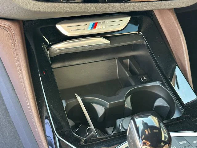 Used 2022 Black Sapphire Metallic BMW M40i image 27